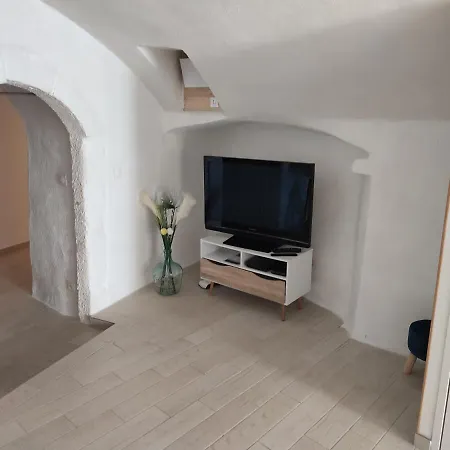 Les Insolites De 3 Appartement Champeix