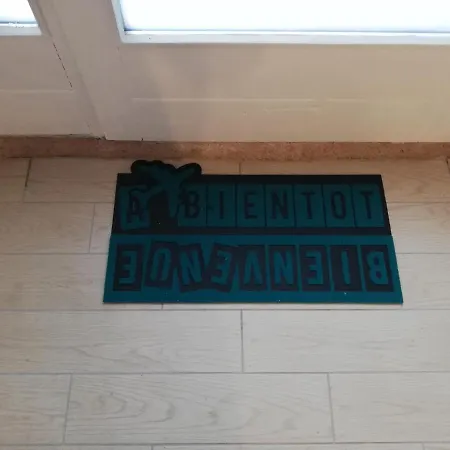 Les Insolites De 3 Appartement *